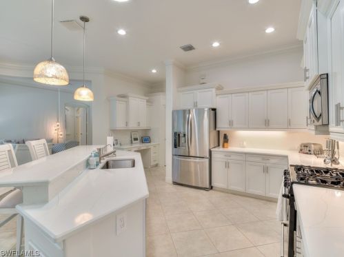 7661 Mulberry Ln, Naples FL  34114-9440 exterior