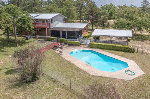 412 Millard Gainey Rd, Defuniak Springs FL  32435-4485 exterior