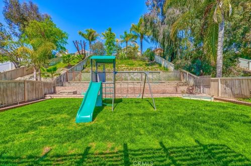 43520 Calle Nacido, Temecula CA  92592-3034 exterior