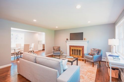 31 France St, Norwalk CT  06851-3817 exterior