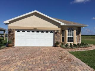 1612 Marble St, Sebring FL  33870-2403 exterior