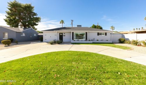 5744 12 St, Phoenix AZ 85086-7351 exterior