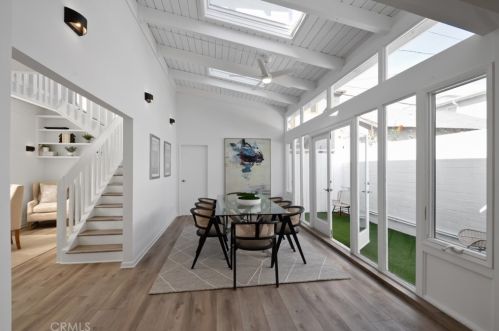 317 8th St, Manhattan Beach CA  90266-5629 exterior