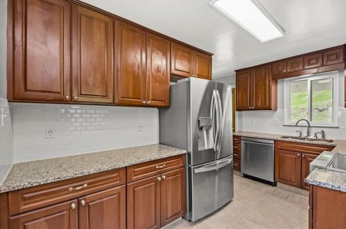 4546 Battle Ridge Rd, Noblestown PA  15071-1708 exterior