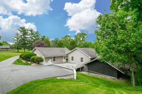 21 Buckeye Blvd, Pataskala OH  43062-8465 exterior