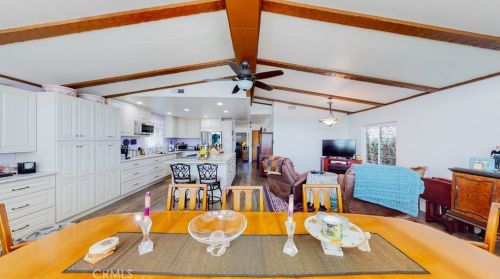 10275 Frontier Trl, Beaumont CA  92223-5475 exterior