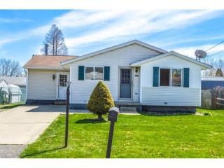 3502 31st St, Canton, OH 44705-4214