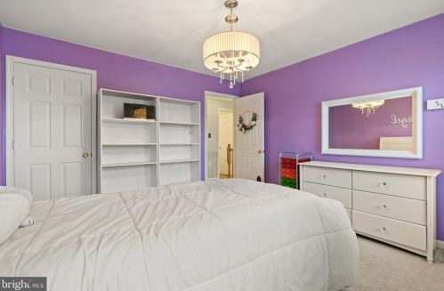 578 Crosswinds Dr, Charles Town WV  25414-3917 exterior