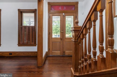 10 Bowen Ave, Pilesgrove NJ  08098-1404 exterior