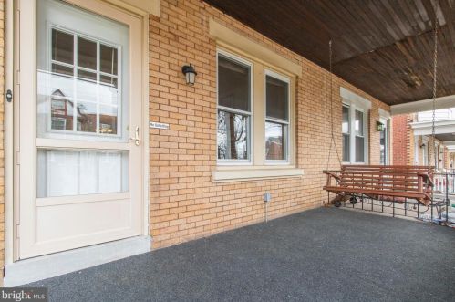 5 Brown St, Norristown, PA 19401-3001