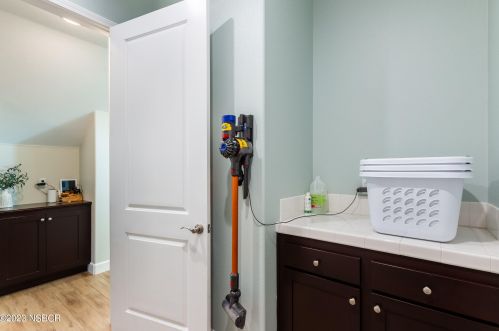 622 Wildflower Dr, Santa Maria CA  93455-6099 exterior