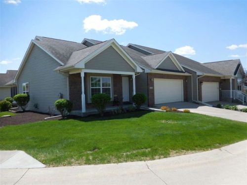 2114 Terra Ln, Iowa City, IA 52241-3464