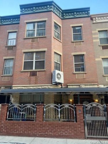 1260 Grant Ave, Bronx, NY 10456-3119