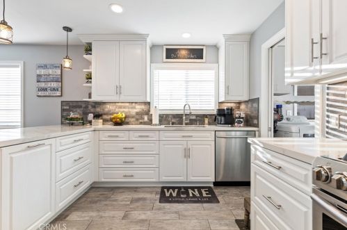 1512 Colver Pl, Covina CA 91724-2601 exterior