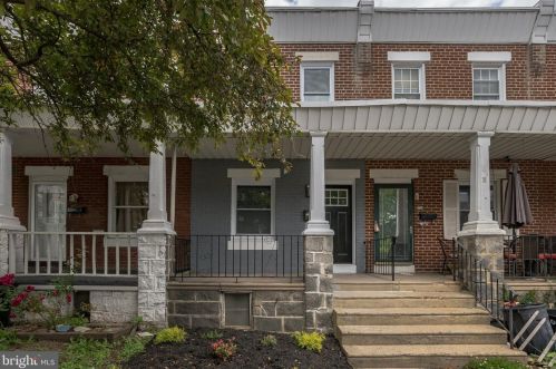 6542 Marsden St, Philadelphia, PA 19135-2709