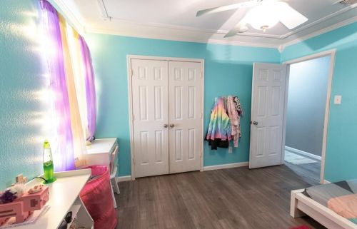 5128 Cliff Oaks Dr, Fort Worth TX  76179-2394 exterior