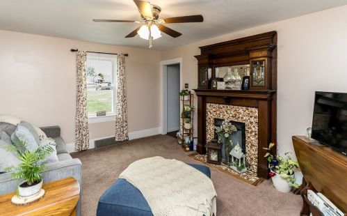 2141 Martha St, New Castle PA  16101-5626 exterior