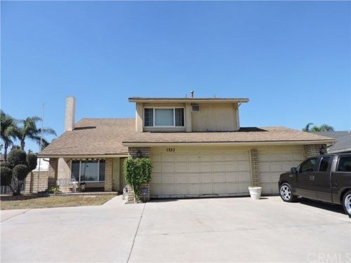 1323 Riverside Dr, Ontario CA  91761-7101 exterior