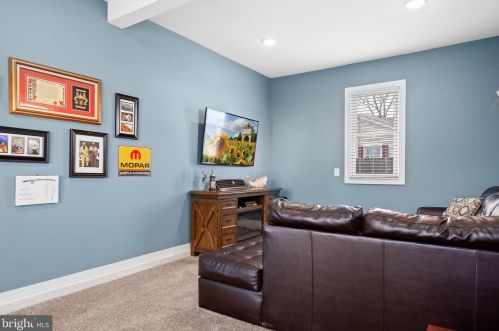 6 Indian Queen Ln, Lumberton Township NJ  08048-3024 exterior