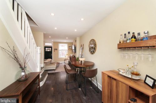 341 Gerritt St, Philadelphia PA  19147-5905 exterior