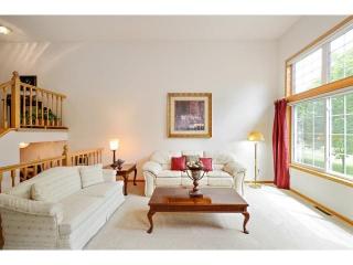 15009 December Way, Lakeville, MN 55068-5521