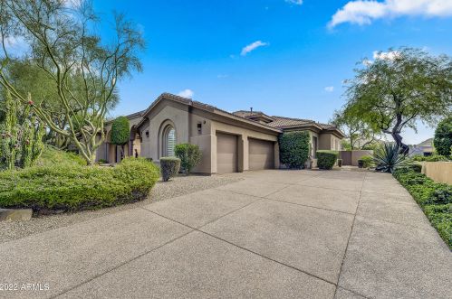 9581 Monument Dr, Scottsdale AZ 85262-4680 exterior