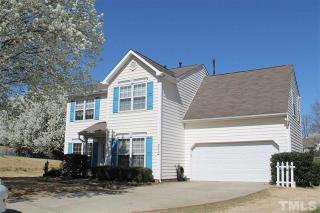 121 Ridge Lake Dr, Apex, NC 27539-7791