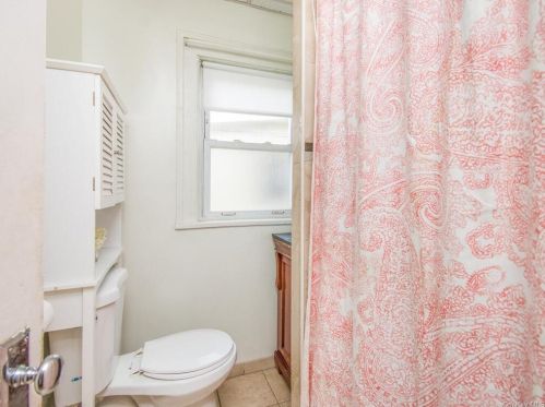 407 Columbus Ave, Mount Vernon NY  10553-1918 exterior