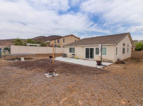 35124 Sorrel Ln, Lake Elsinore CA  92532-2802 exterior