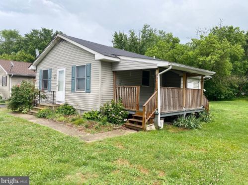 121 Mispillion St, Harrington, DE 19952-1026