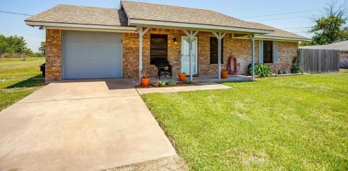 3660 Fm 51, Weatherford, TX 76085-6802