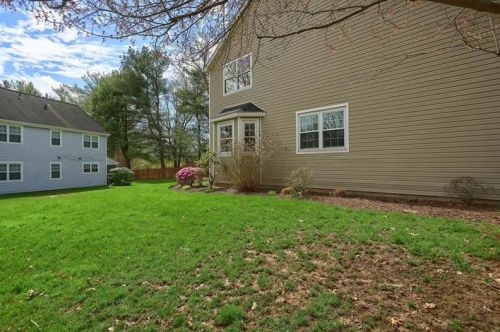 849 Fairways Dr, Oakmont, PA 15139-1050