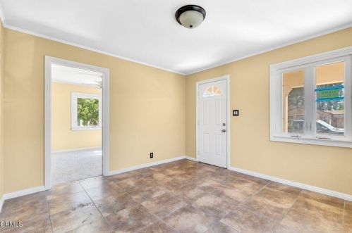 229 Olive St, Santa Paula CA  93060-2015 exterior