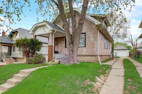 1454 89, Milwaukee WI 53222-4604 exterior