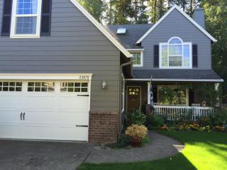 23878 Shady Grove Dr, Sherwood, OR 97140-6276