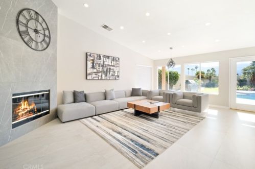 47965 Via Nice, La Quinta CA  92253-2158 exterior