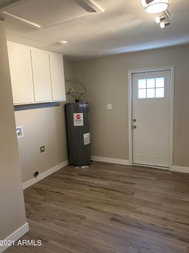 5615 Zoe Ella Way, Glendale AZ exterior