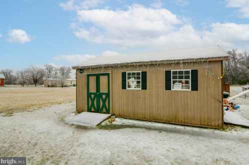 6408 Deer Mdw Rd, Farmington DE  19950-4564 exterior