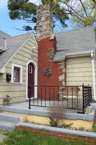 7021 Hamilton Ave, Cincinnati, OH 45231-5267