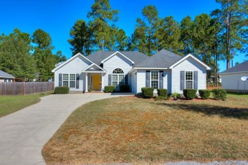 467 Crystal Peak Rd, Graniteville, SC 29829-3754
