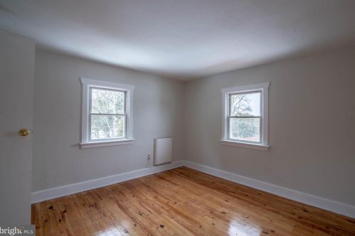 1580 Trolley Rd, Hanover PA  17331-6824 exterior