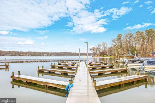 305 Harrison Cir, Locust Grove VA  22508-5256 exterior