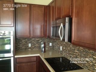 3770 Eagle Isle Cir, Kissimmee FL  34746-1907 exterior