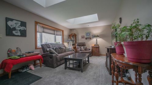 8126 Robertson Pl, Hammond IN  46322-1017 exterior