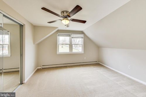 4326 Granby Rd, Woodbridge VA  22193-2514 exterior