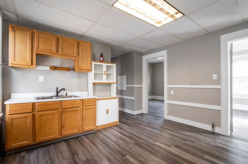 1270 43rd St, Milwaukee WI  53208-2721 exterior