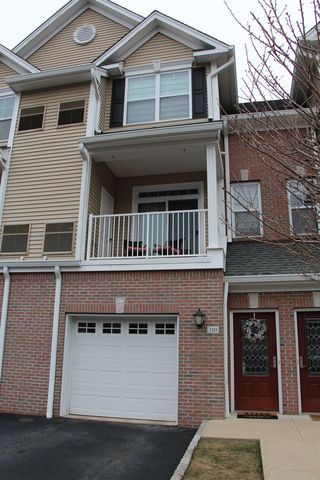 210 River Pl, Kinnelon, NJ 07405-1086