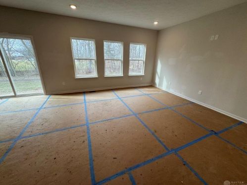 7923 Parsley Pl, Englewood OH  45315-7947 exterior
