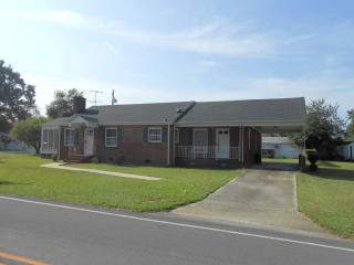 401 Main St, Proctorville, NC 28375