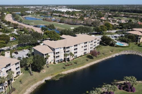 3800 Sawgrass Way, Naples FL  34112-3378 exterior